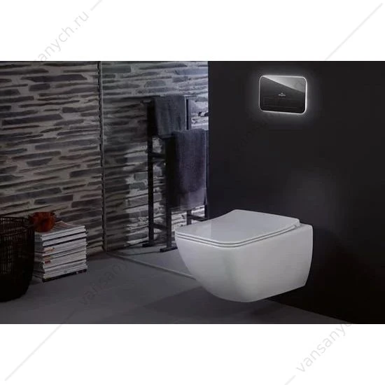 Унитаз безободковый Villeroy & Boch VENTICELLO с сиденьем микролифт комбипак подвесной 4611RL01