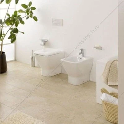 Биде напольное Laufen Palace 8.3270.1.000.302.1