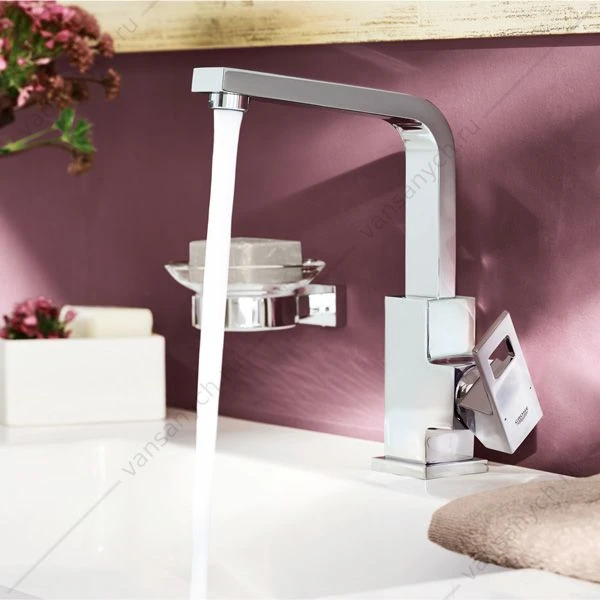 Смеситель для раковины GROHE Eurocube с высоким изливом, 23135000