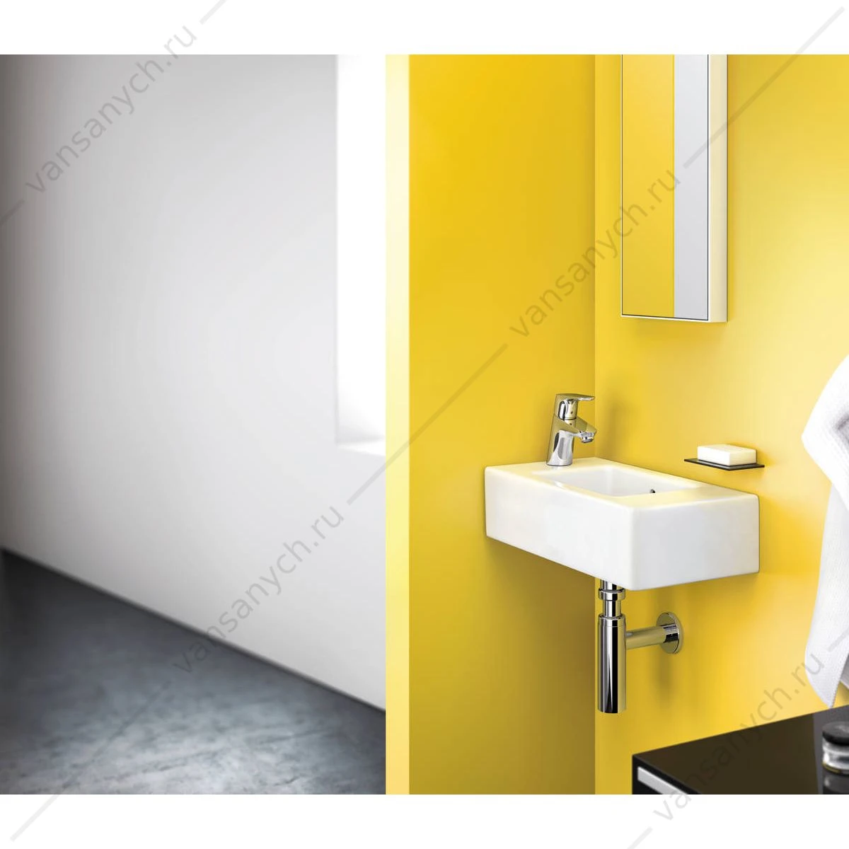 Смеситель  для раковины Hansgrohe Focus 70 мм со сливным гарнитуром