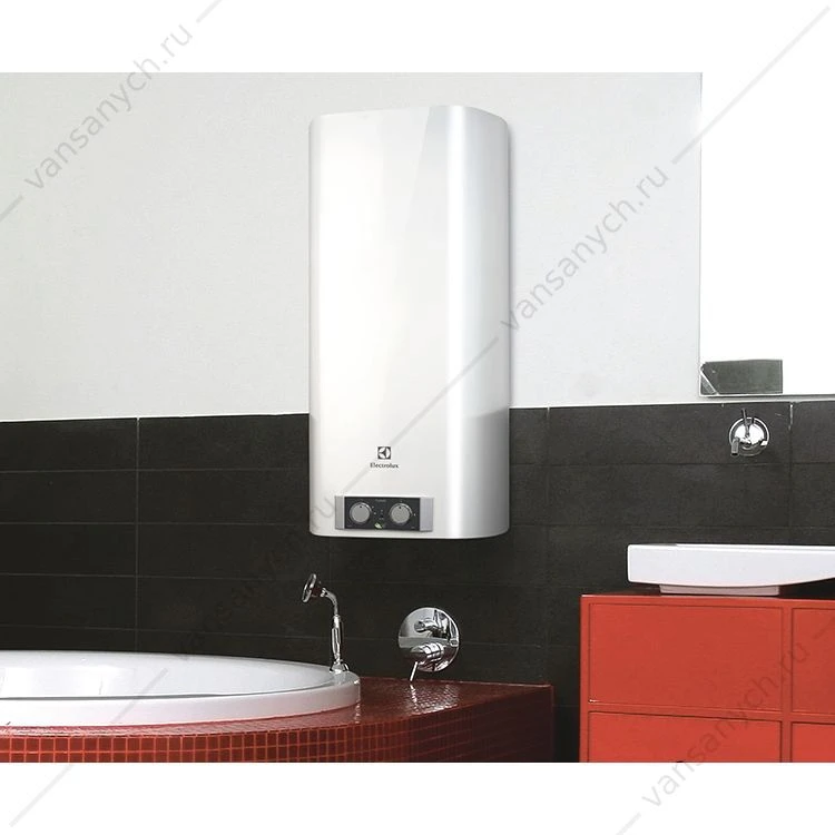 Водонагреватель Electrolux EWH 30 Formax