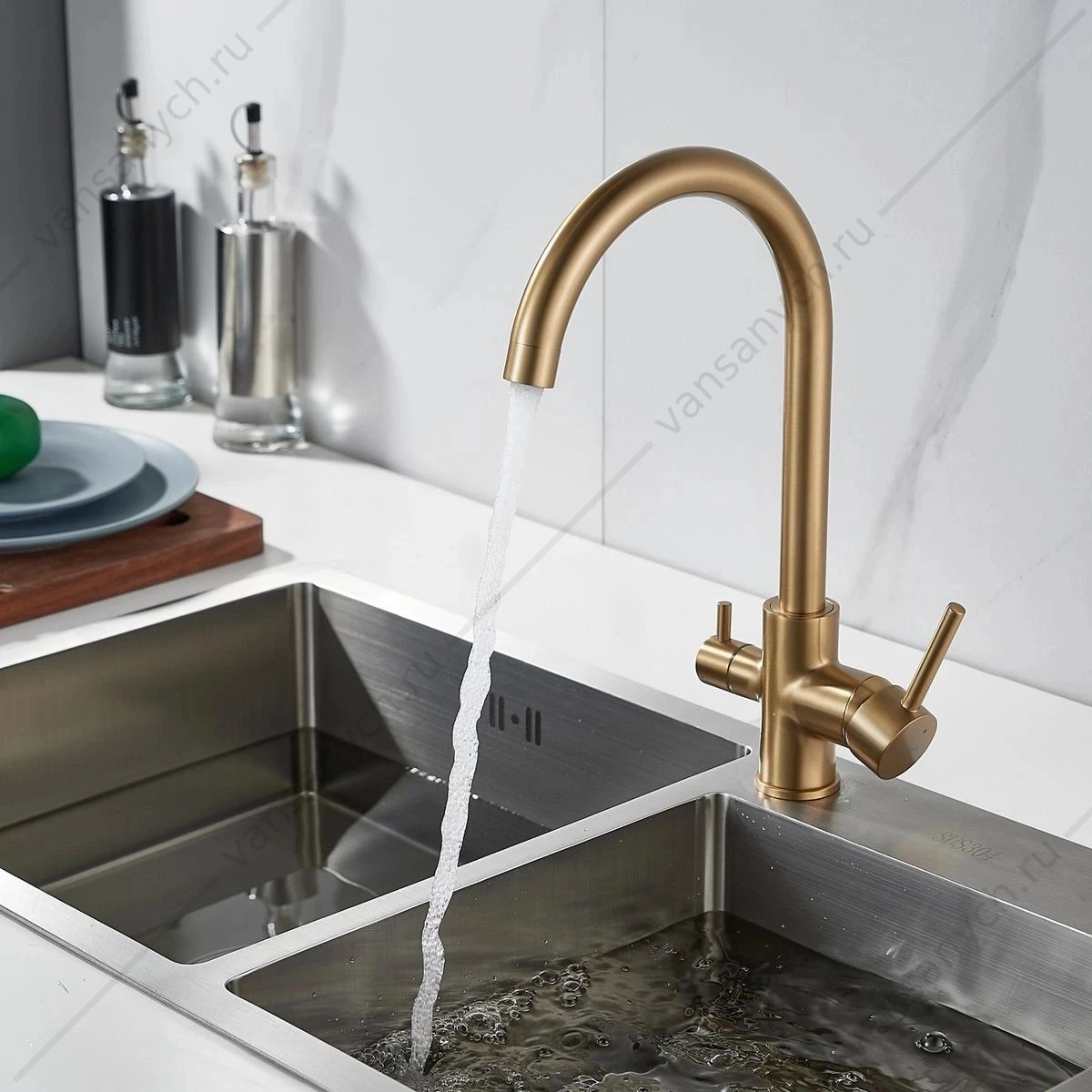 Смеситель с подключением к фильтру питьевой воды для кухни Shevanik S128G золото матовое