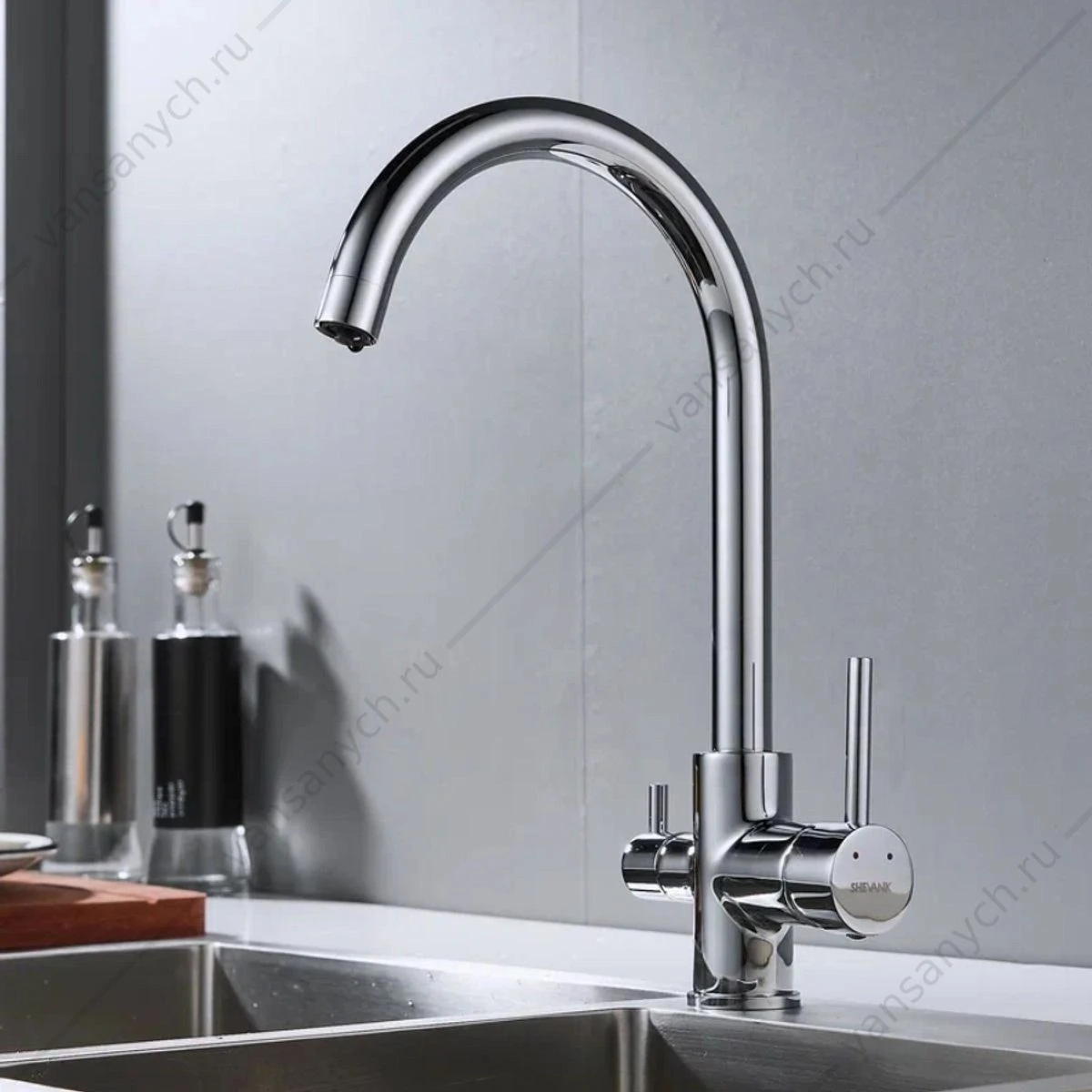 Смеситель с подключением к фильтру питьевой воды для кухни Shevanik S128 хром