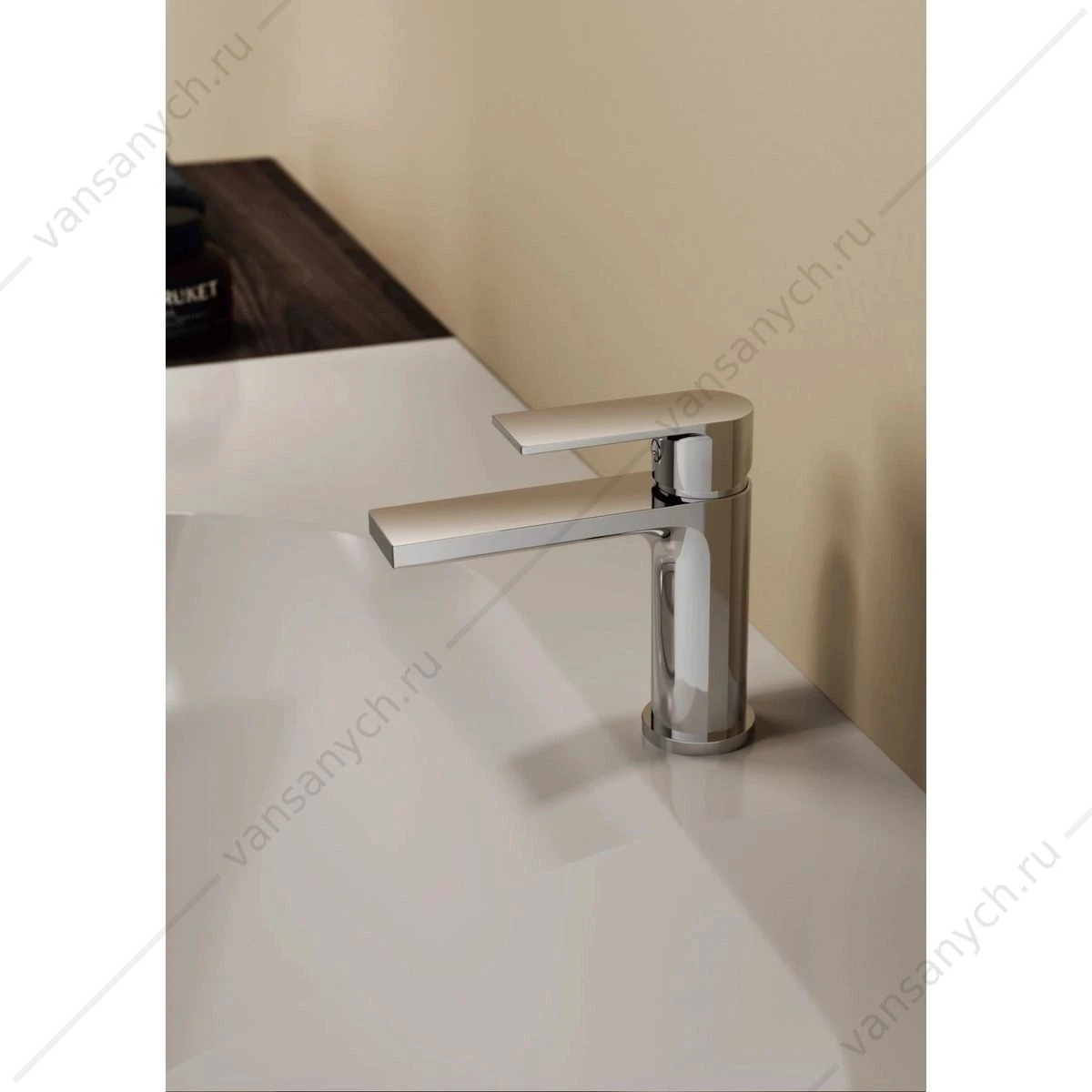 Смеситель для раковины BELZ B10678 хром