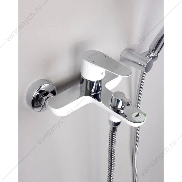Смеситель для ванны Gross Aqua 2515288СW Space White Chrome белый